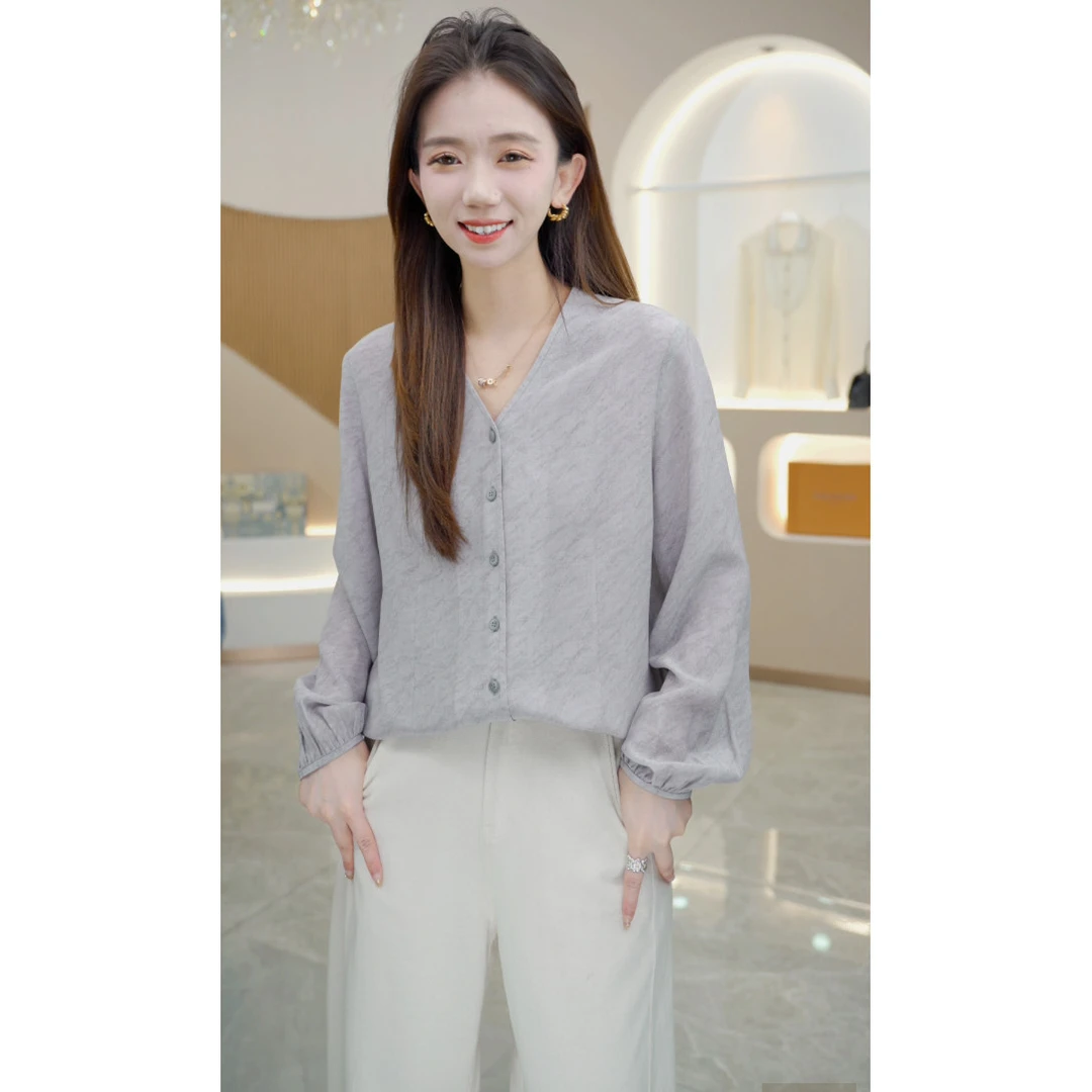 R H 【风影如春】 春夏新款气质显瘦休闲设计感桑蚕丝衬衫0576