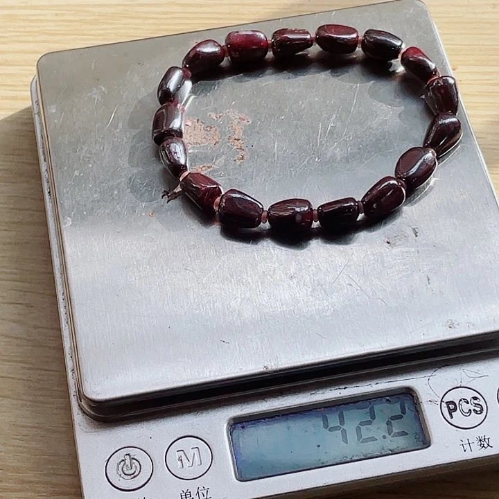 天然辰砂原石首饰