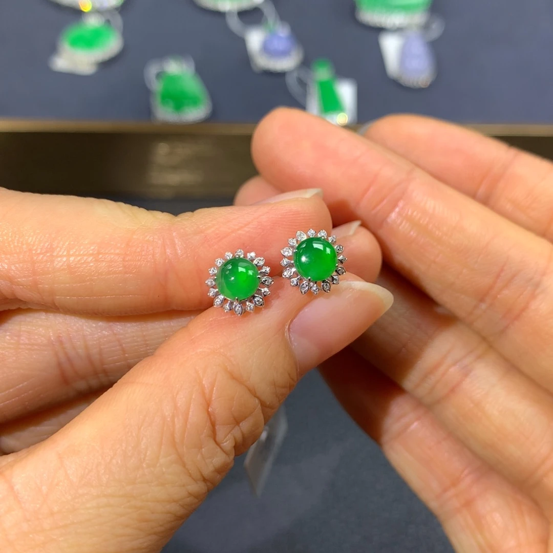 翡翠耳饰18K金镶嵌翡翠