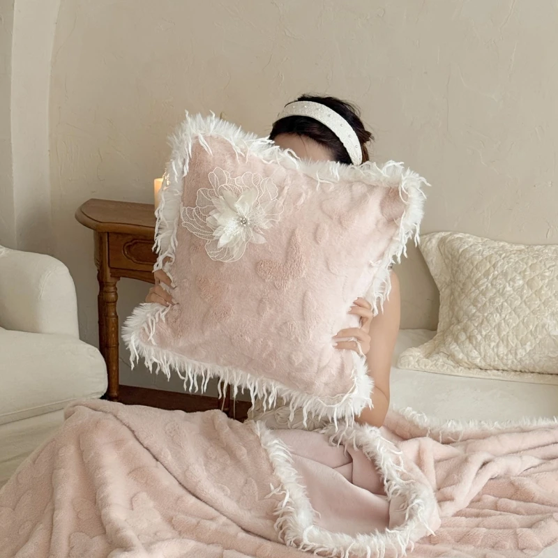 慕逸【晴川牛奶绒抱枕一个】床上用品 看实物下单客服会自动备注