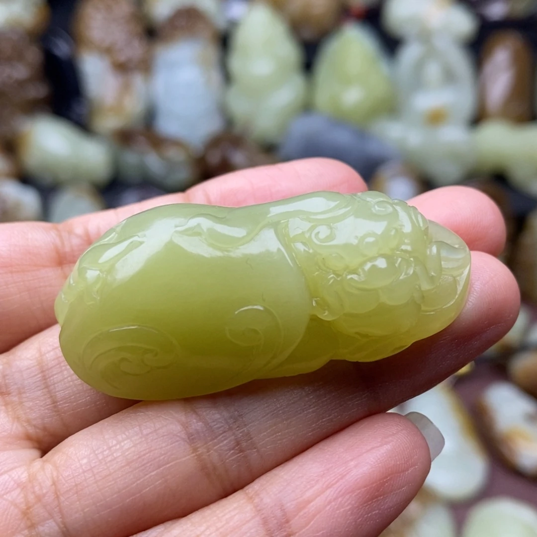 项链未镶嵌和田玉（糖玉）