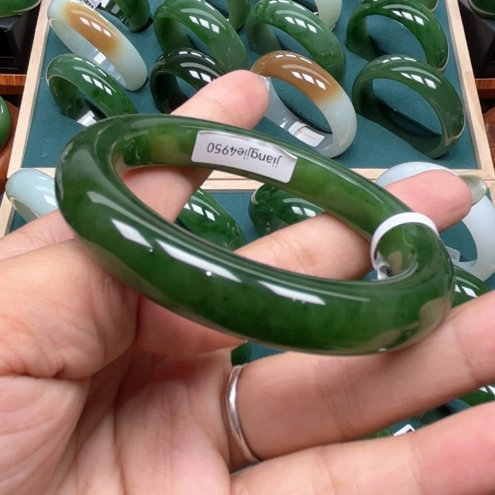 和田玉（碧玉）手镯未镶嵌