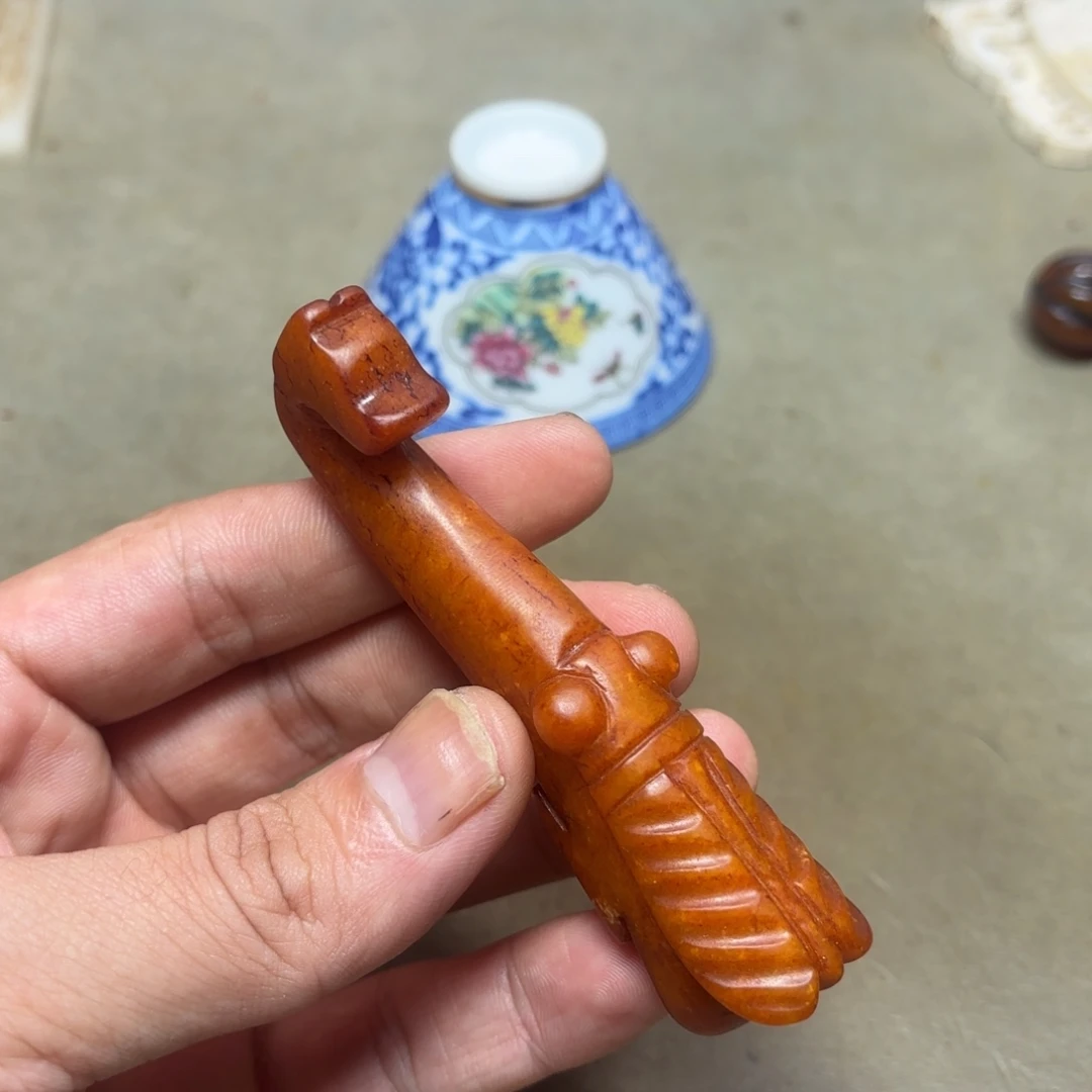 这个物件很老气啊