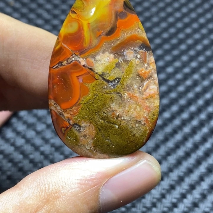 玛瑙/玉髓颈饰未镶嵌猎***队