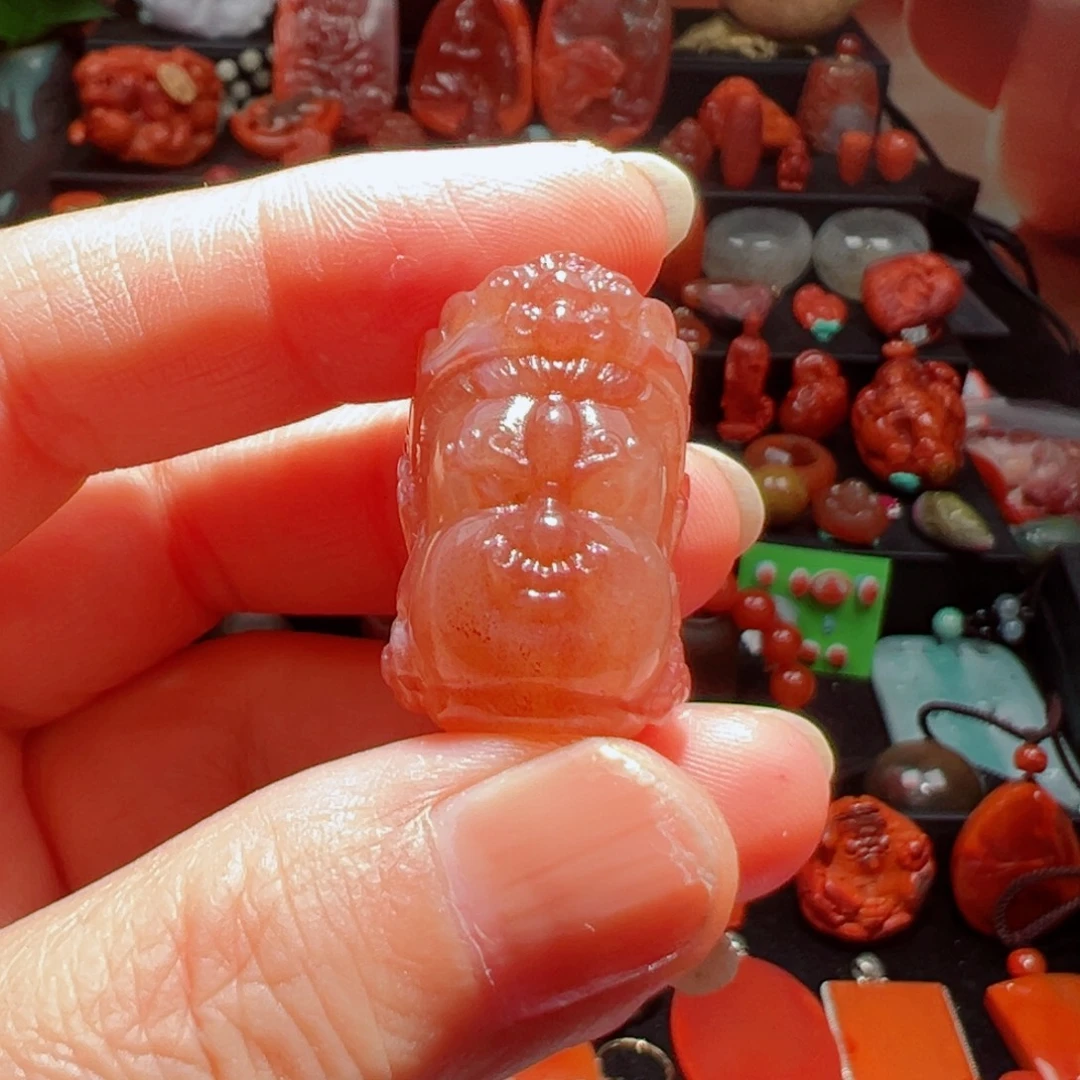 唯***实南红玛瑙未镶嵌颈饰