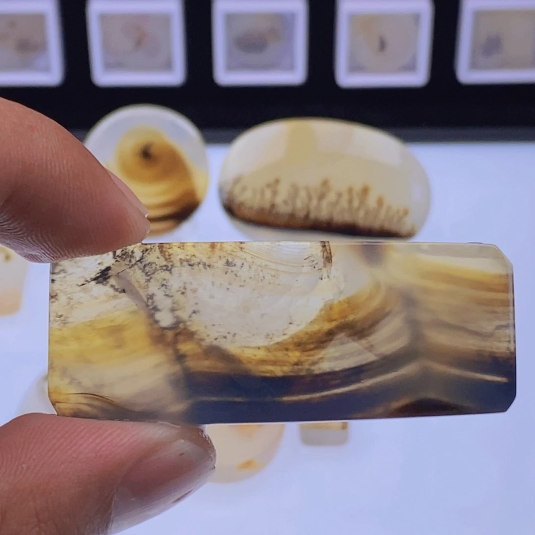 玛瑙/玉髓未镶嵌吊坠(不含链)714