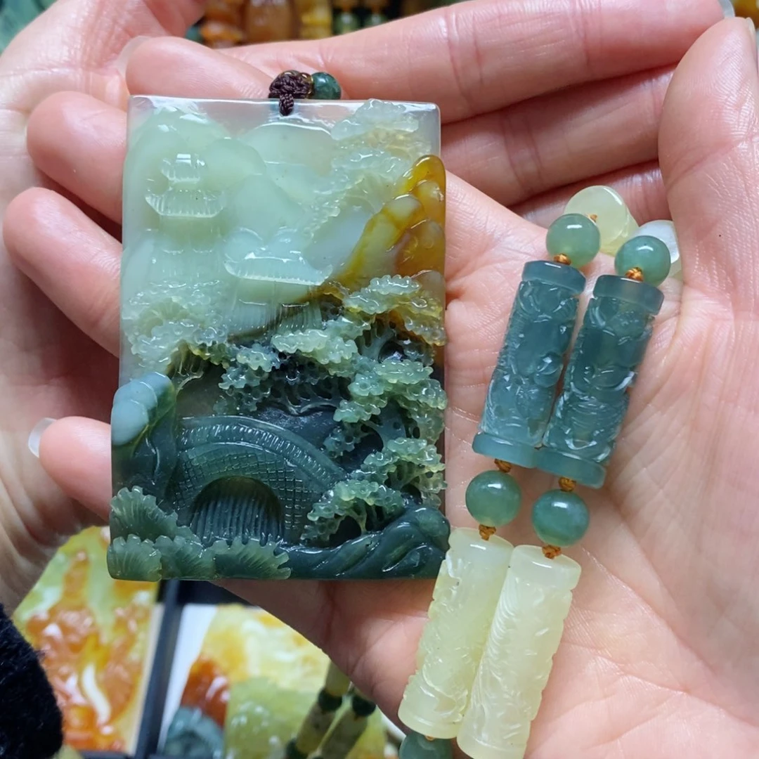 岫玉吊坠(赠链)未镶嵌忽**间