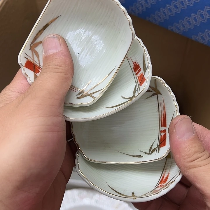 25包邮，盘子，碗，杯子，茶壶，默认瑕疵