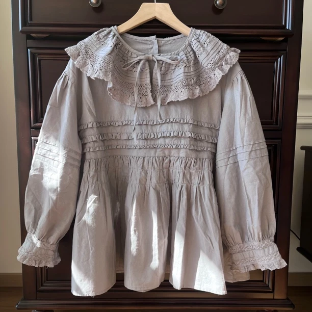 木木家 木耳边娃娃衫 配花边领