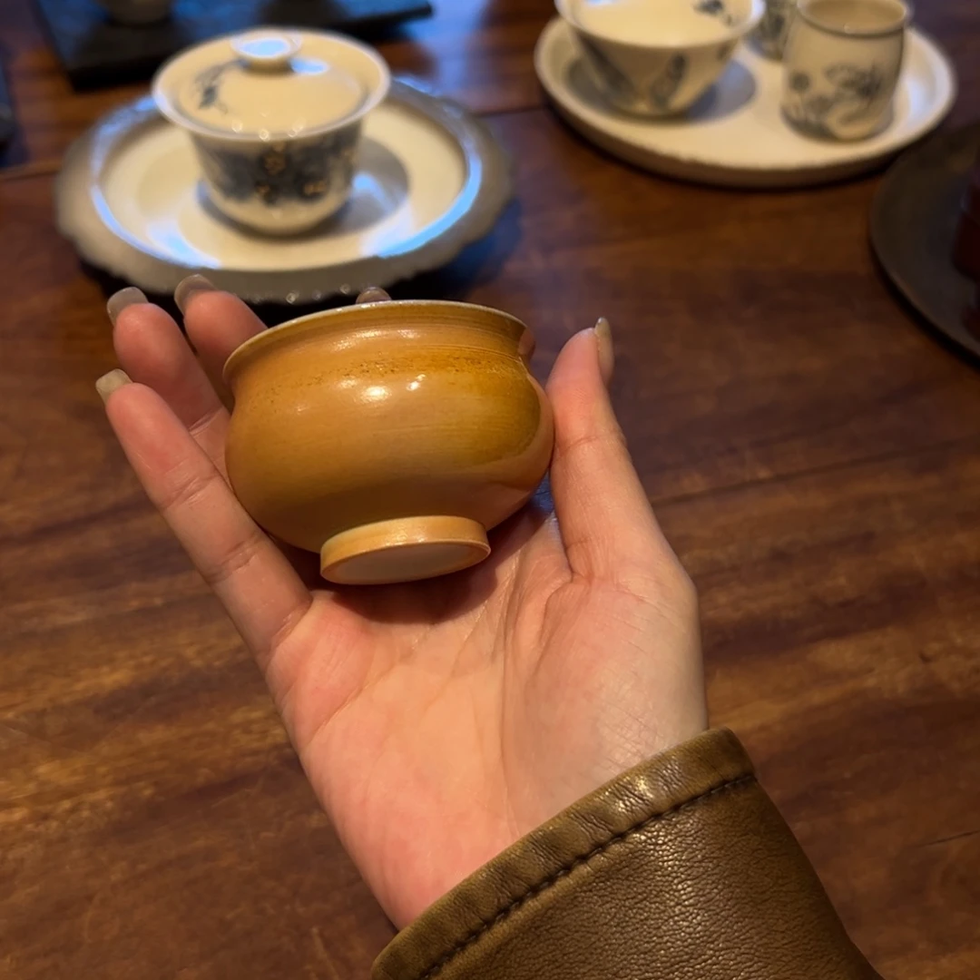 陶瓷。       陶瓷。