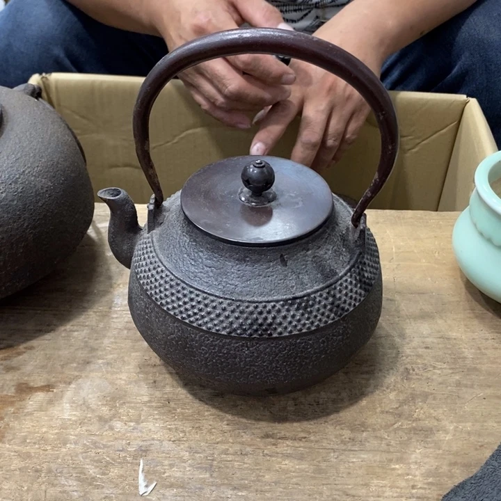 中古品，默认微瑕，谨慎参拍