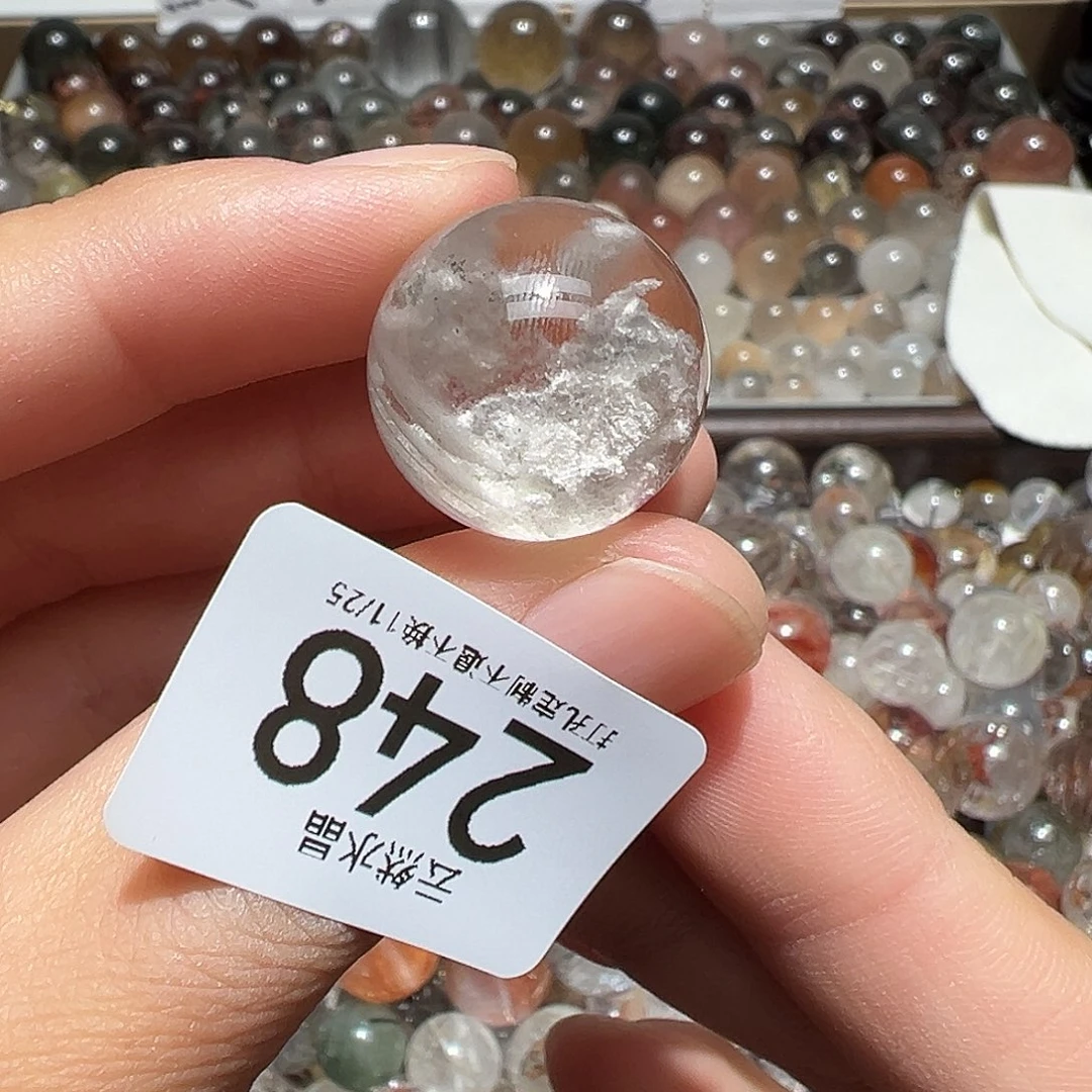 R***W珠宝半成品水晶未镶嵌