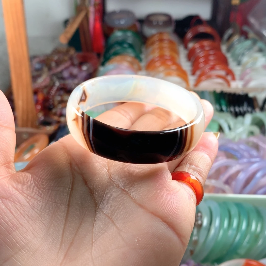 玛瑙/玉髓未镶嵌手镯