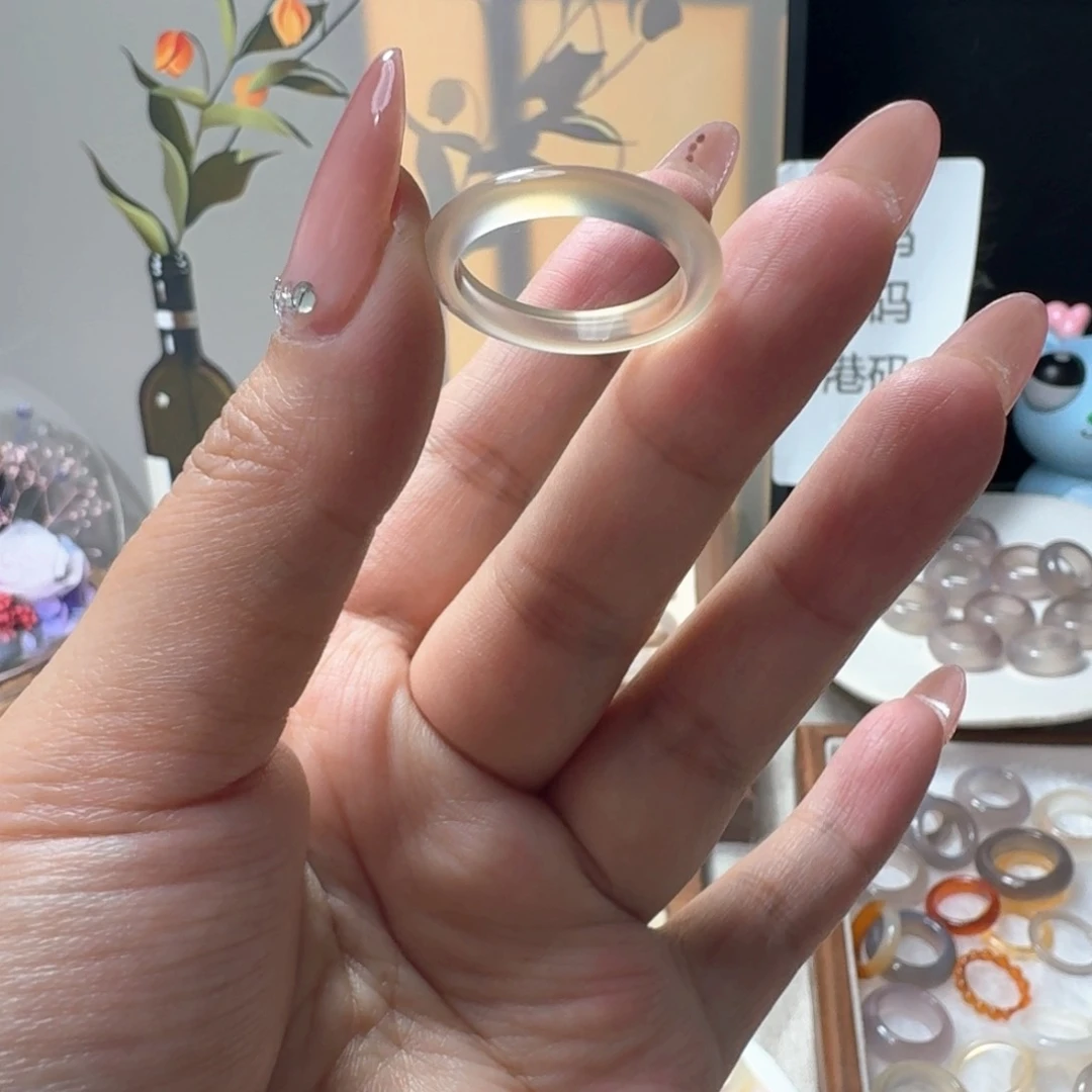 未镶嵌戒指玛瑙/玉髓589港18