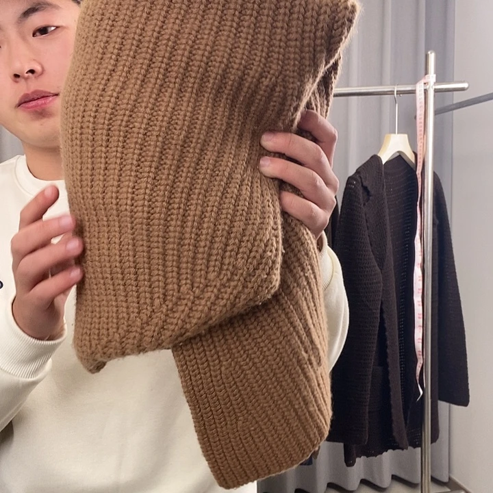 聪****羊绒外套567789990000