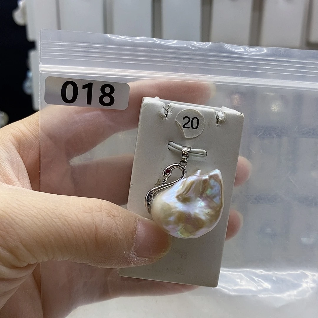 颈饰合金淡水珍珠