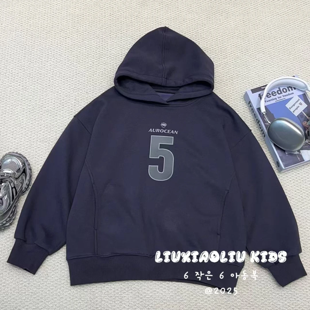 杭州六小六正版BY LIUXIAOLIU秋季儿童连帽卫衣17373