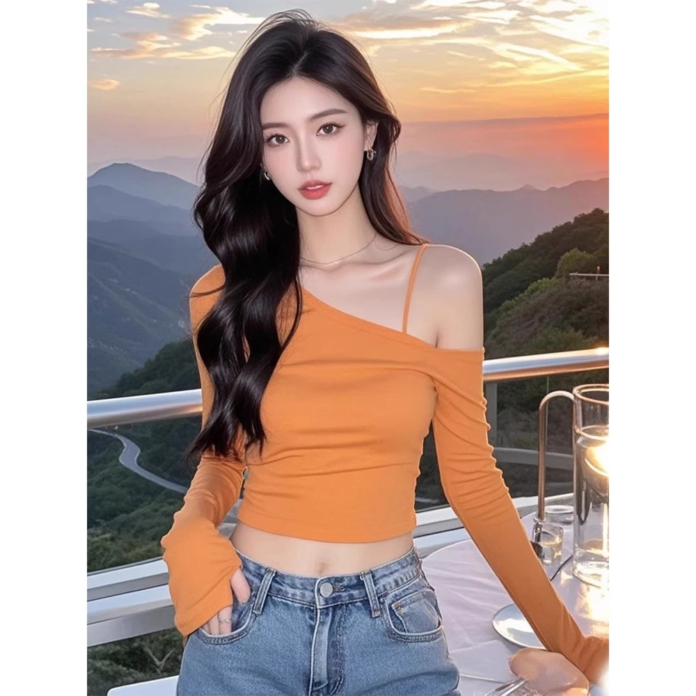 秋冬独特别致辣妹不规则斜肩长袖打底衫女内搭设计感修身短款上衣