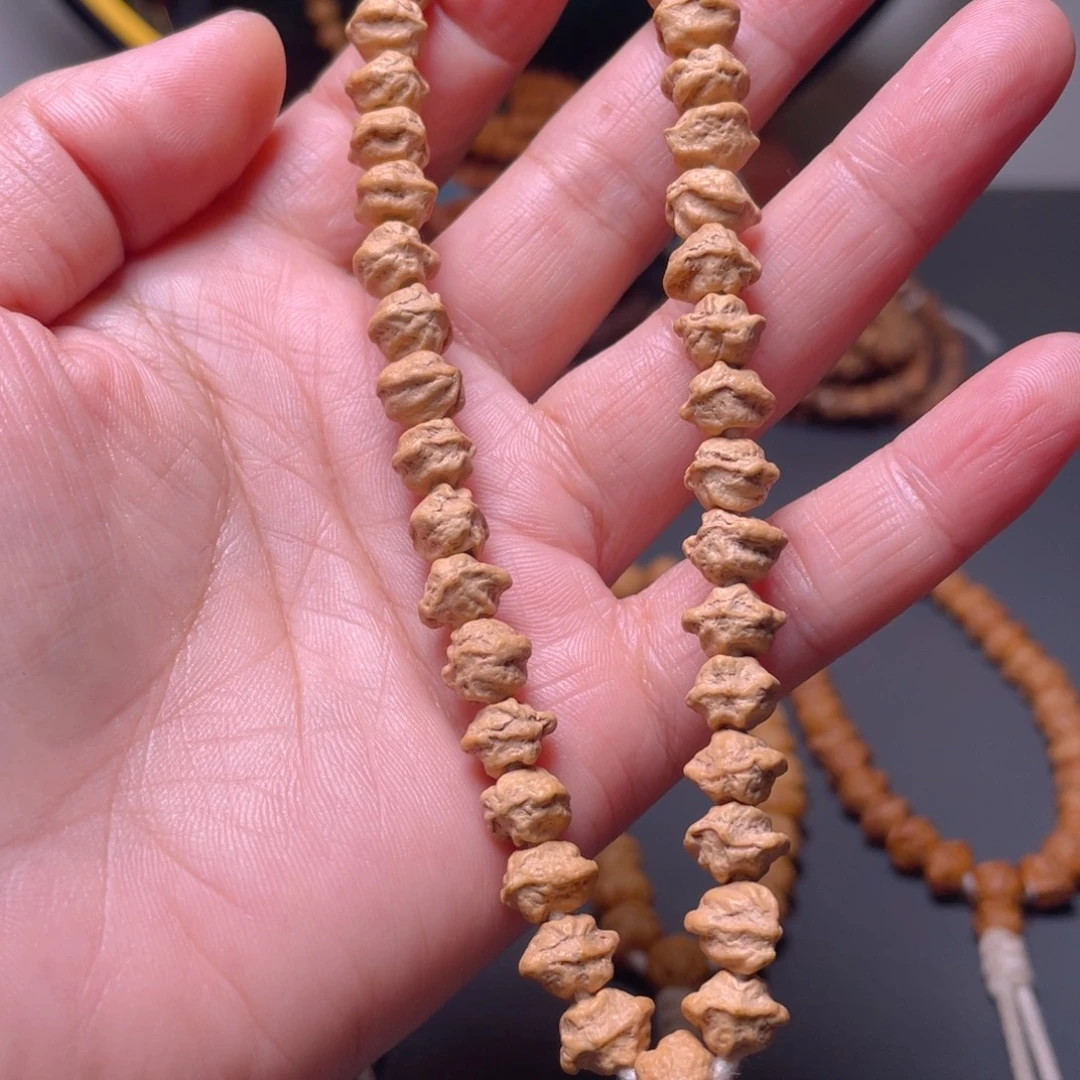 怡***然手串柏香籽/百香籽