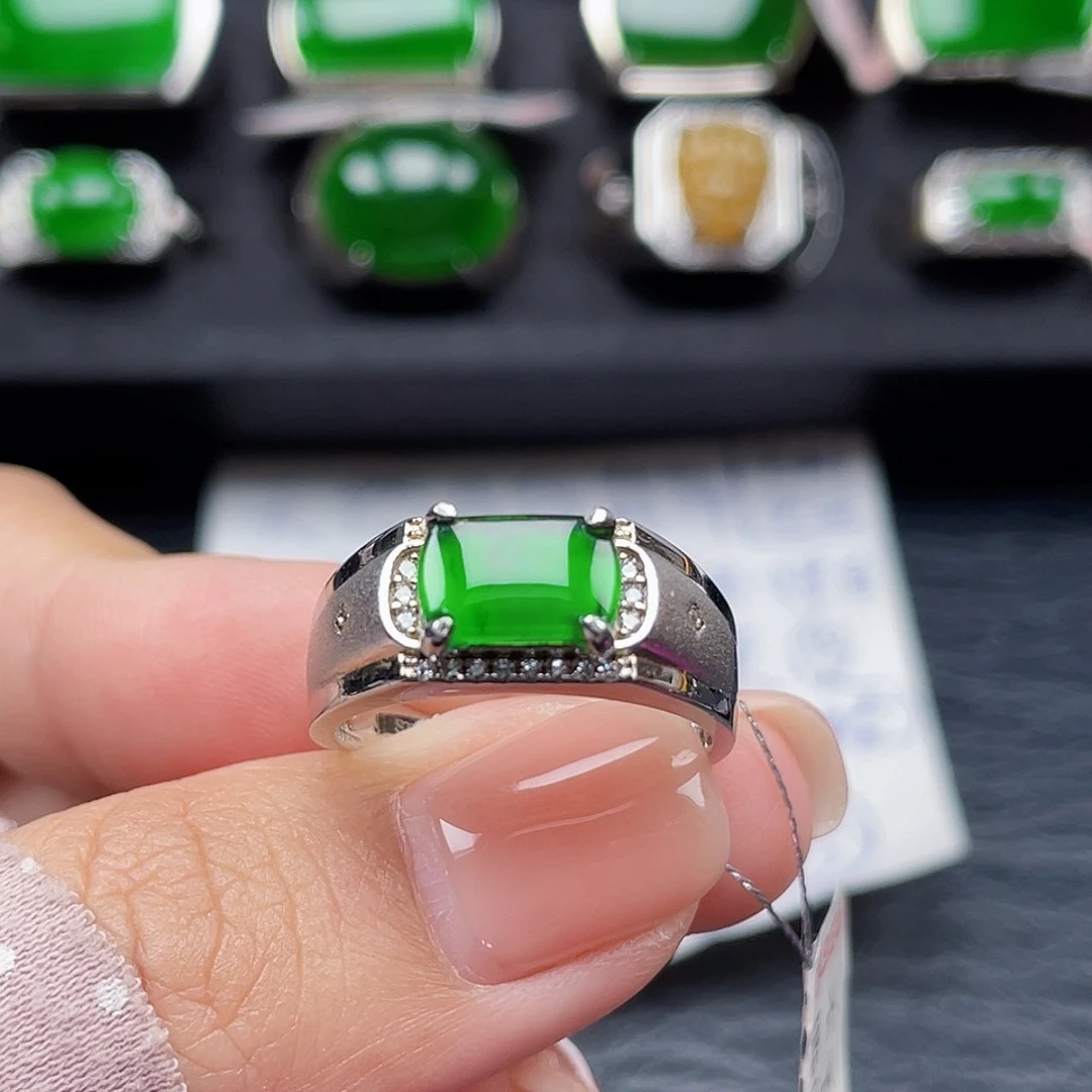 翡翠戒指银S925镶嵌天然a货翡翠没运费险3119