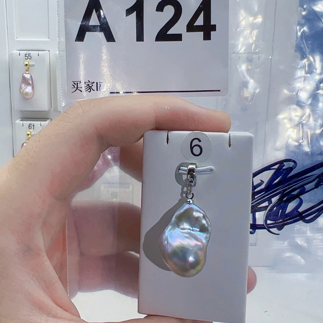 淡水珍珠合金颈饰