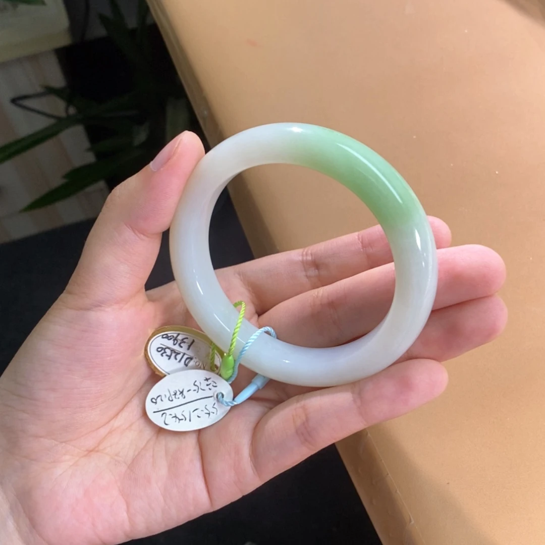 【闪购商品】和田玉（翠青玉）手镯未镶嵌54