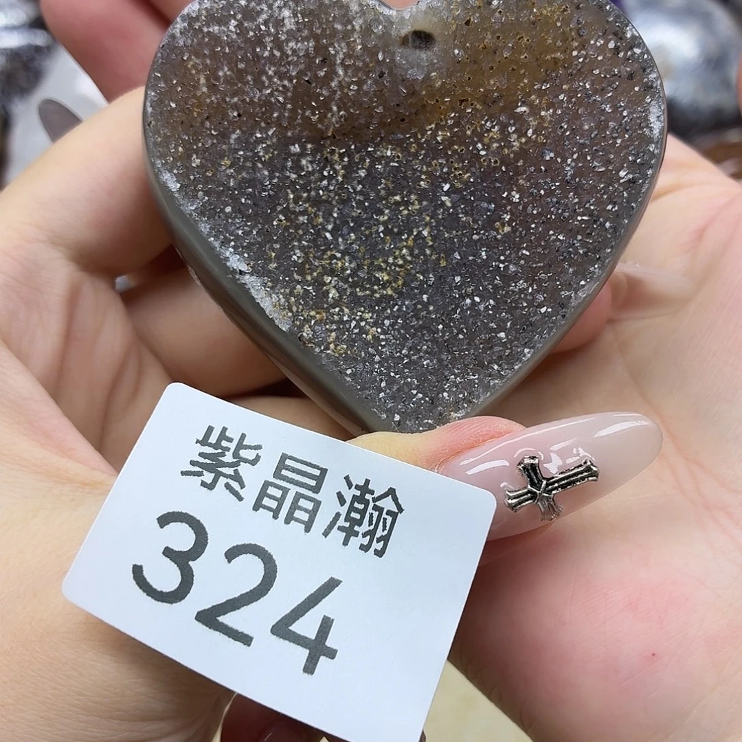 水晶大型摆件（非配饰）未镶嵌