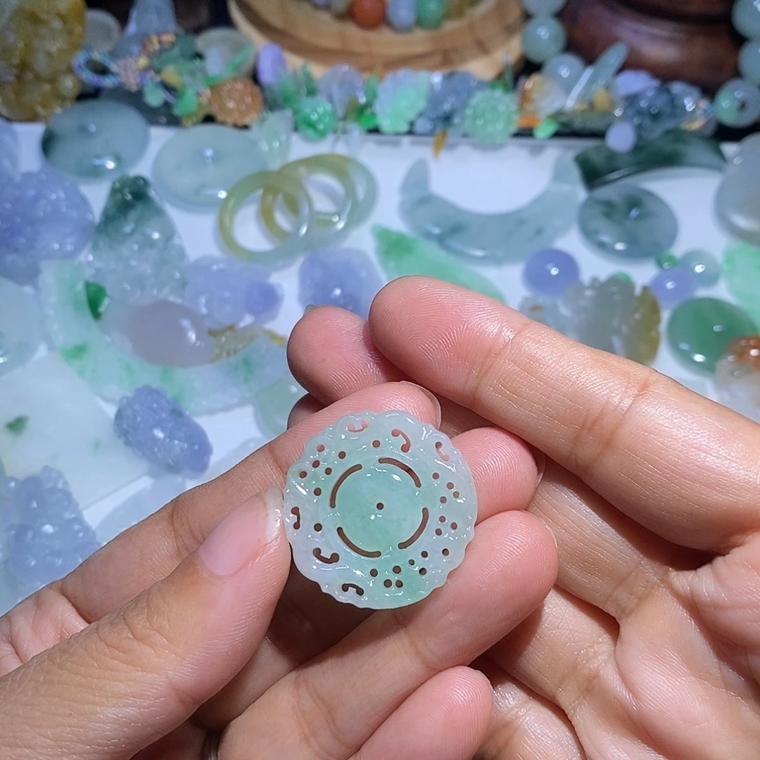 定制翡翠未镶嵌方古扣