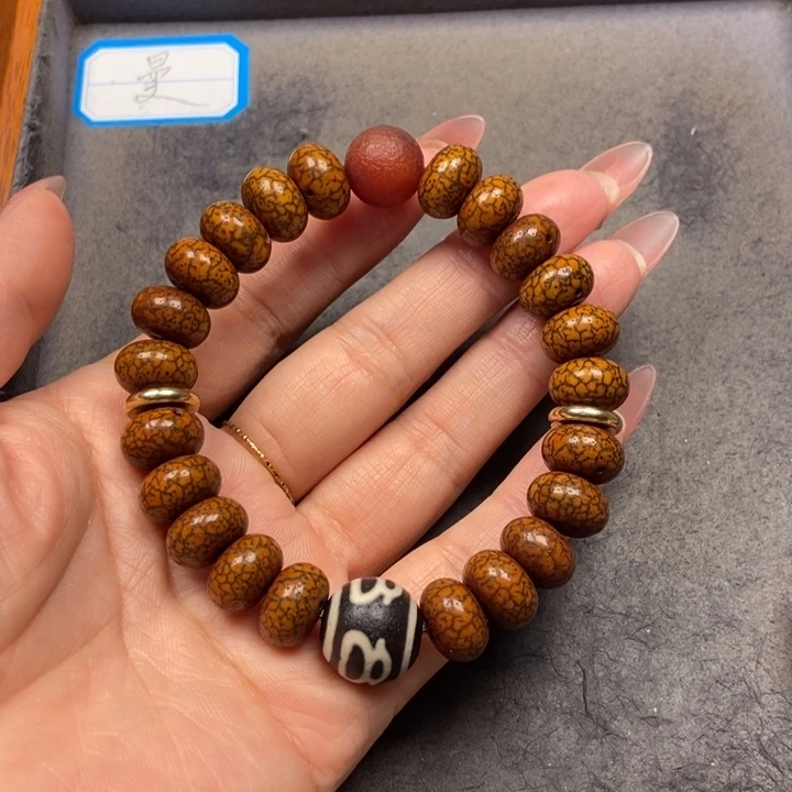 星月菩提吊坠菩提