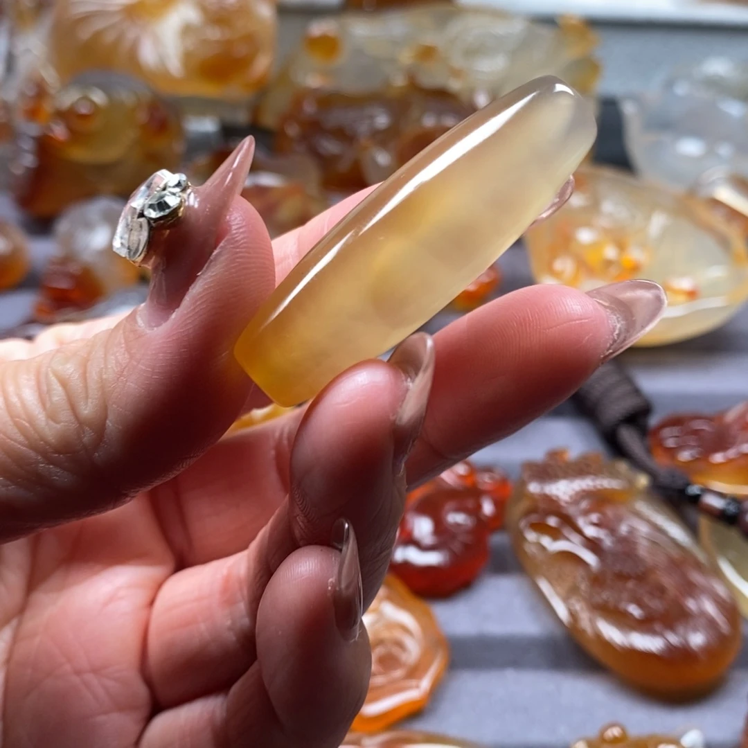 玛瑙/玉髓未镶嵌颈饰