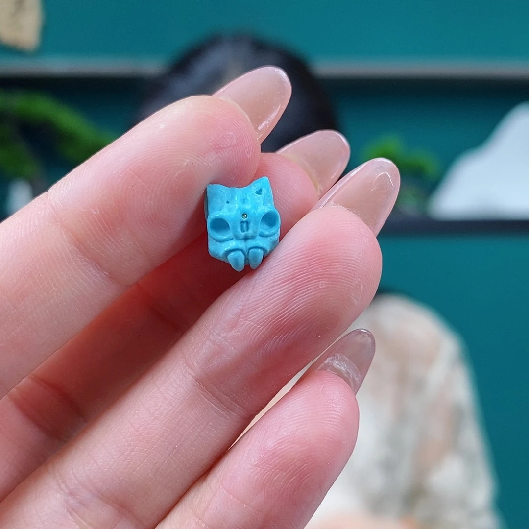 未镶嵌绿松石珠宝奇石