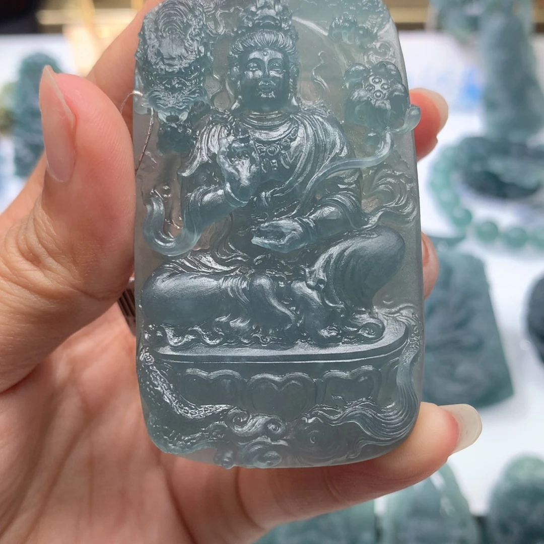 定制翡翠未镶嵌笑***?毛货不退不换