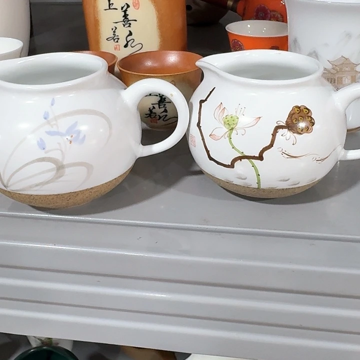 云***玄主人杯一个，瓷。。品茗瓷