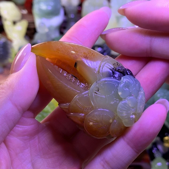 岫玉未镶嵌手把件