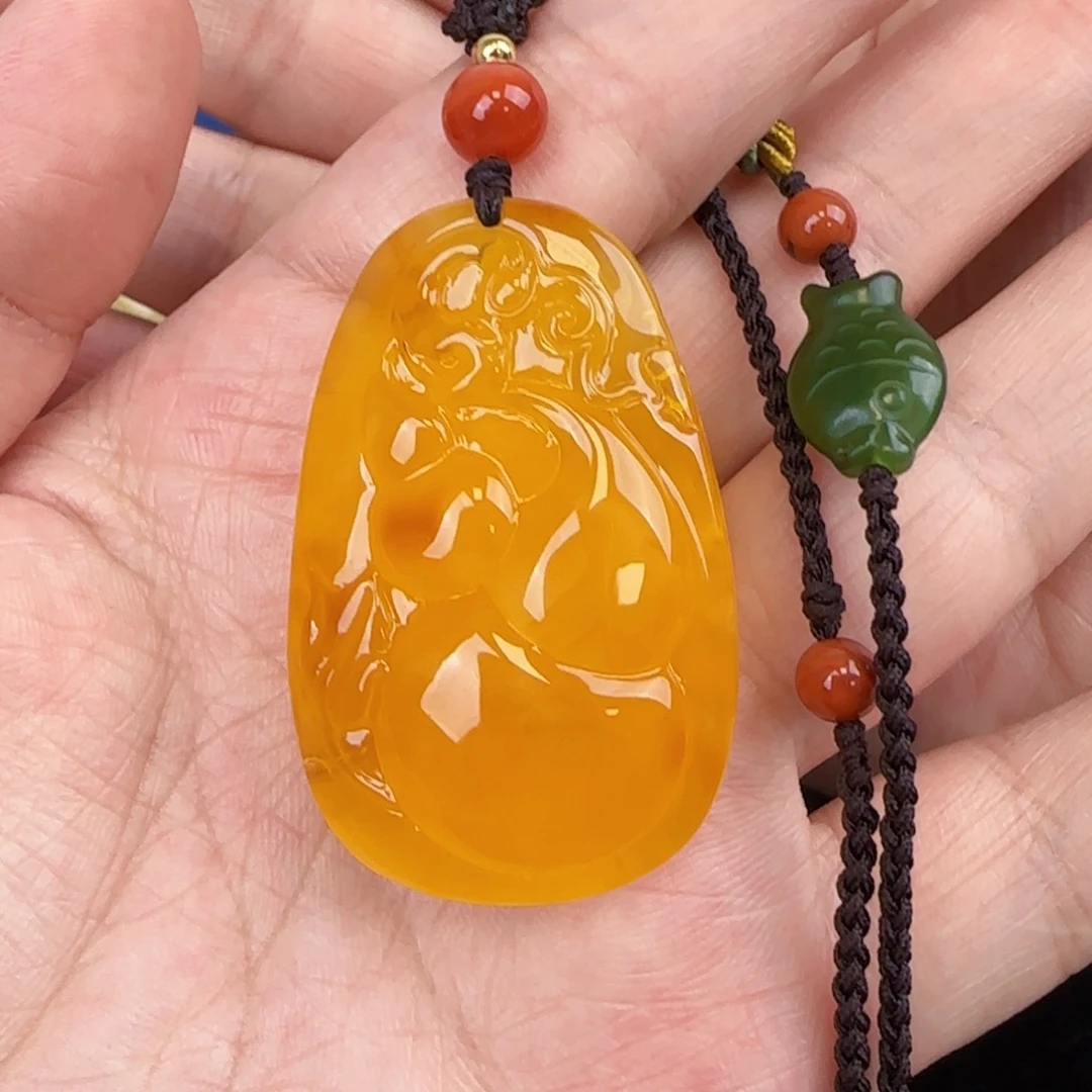 未镶嵌吊坠(赠链)蜜蜡