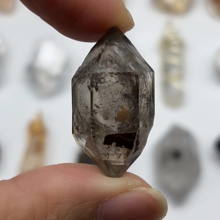 颈饰水晶未镶嵌白水胆闪灵钻31mm+