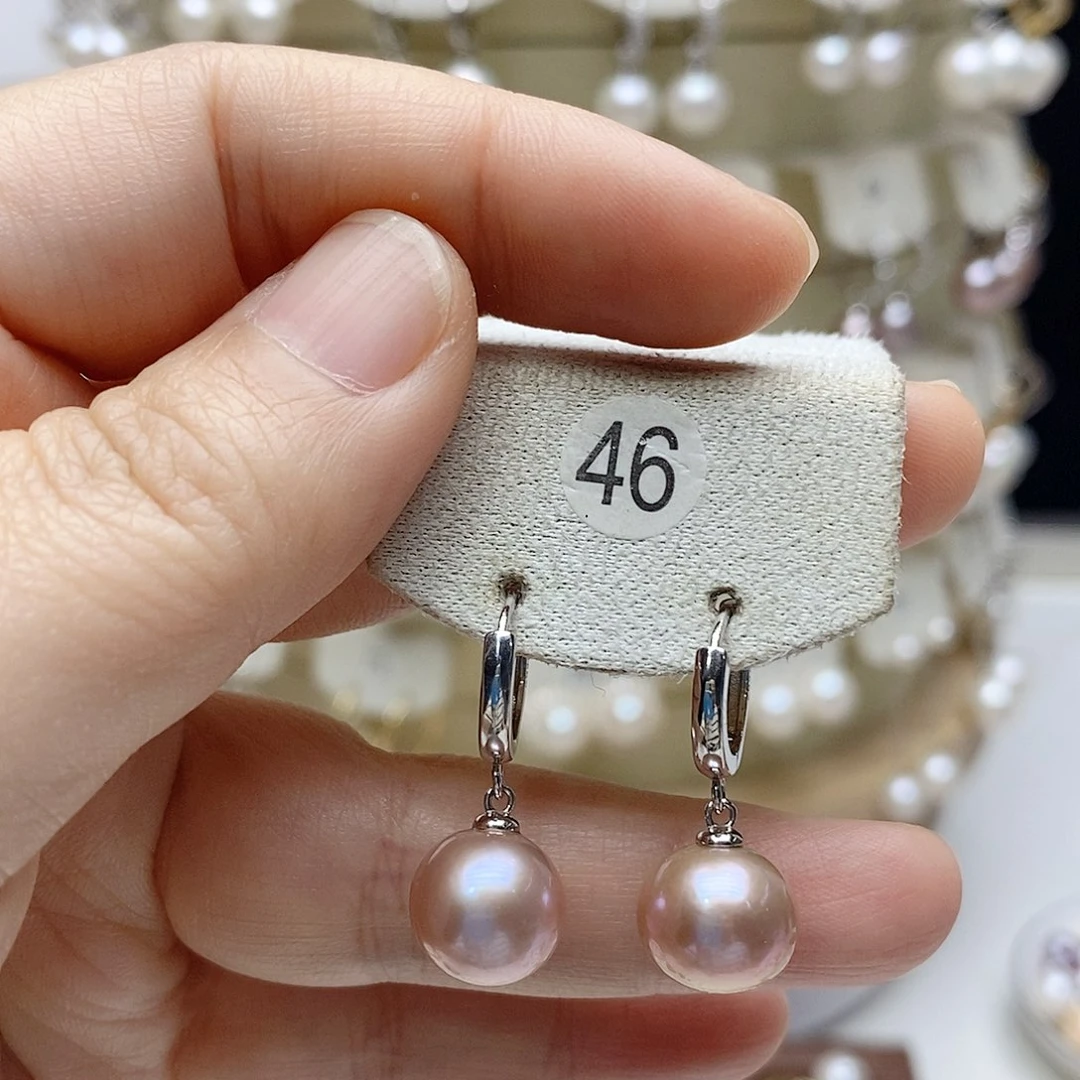 淡水珍珠银S925镶嵌耳饰