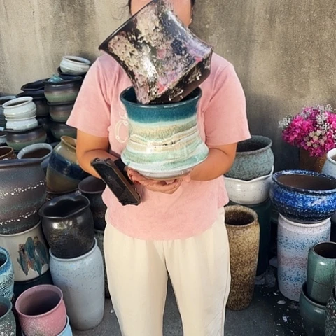口19高19两个盆子。