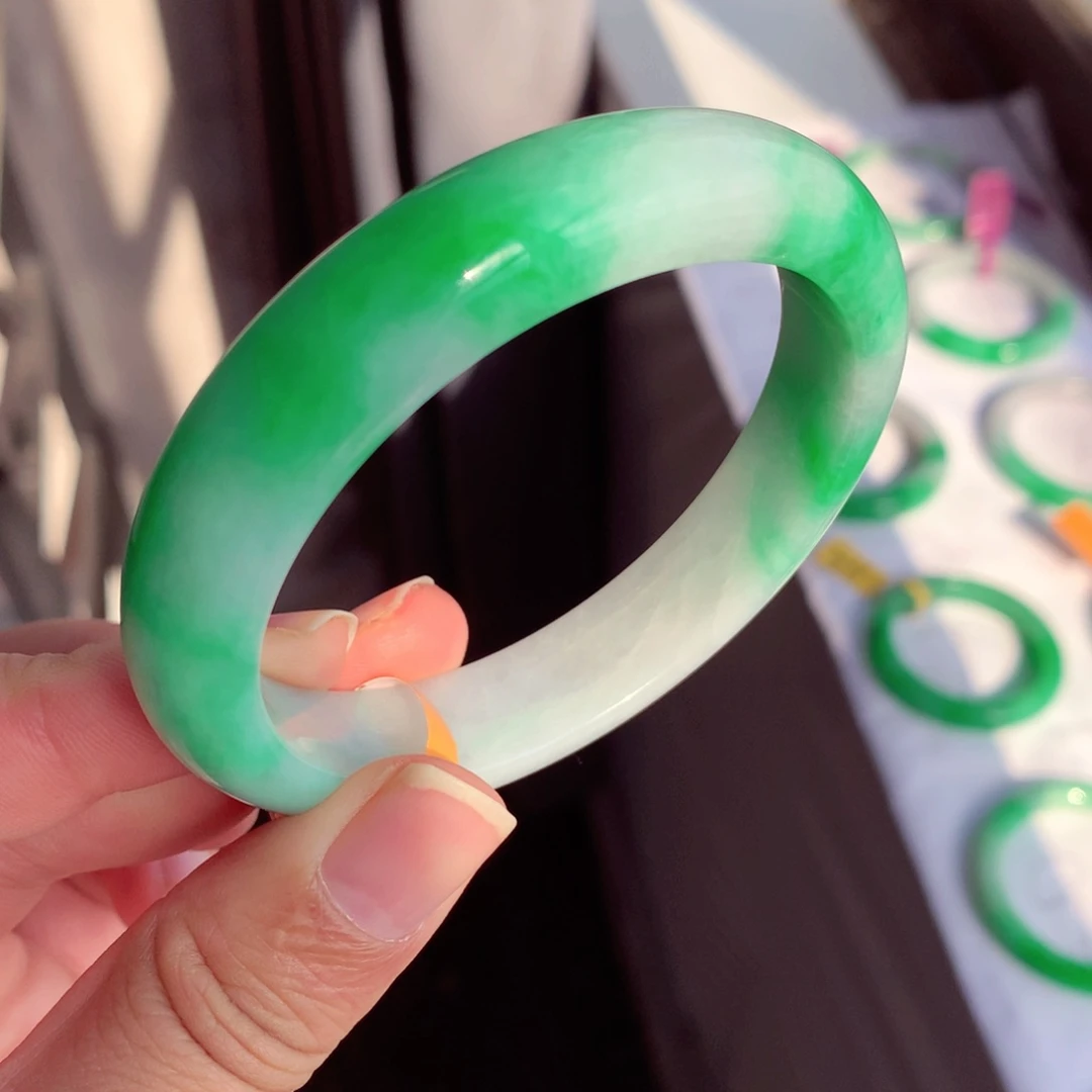 未镶嵌手镯翡翠缅甸翡翠