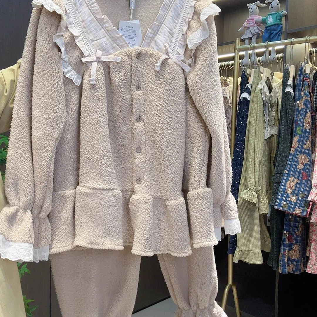 棉露娜羊羔绒卡其色