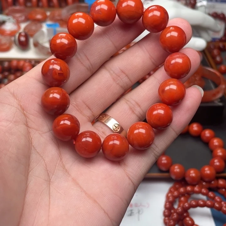 南红玛瑙未镶嵌手链