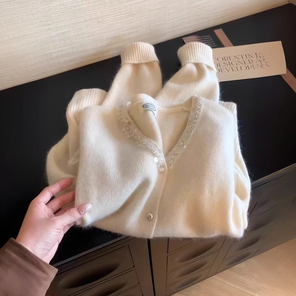 【现货】法式高级感小香风别致毛衣外套女新款米色气质软糯针织开衫