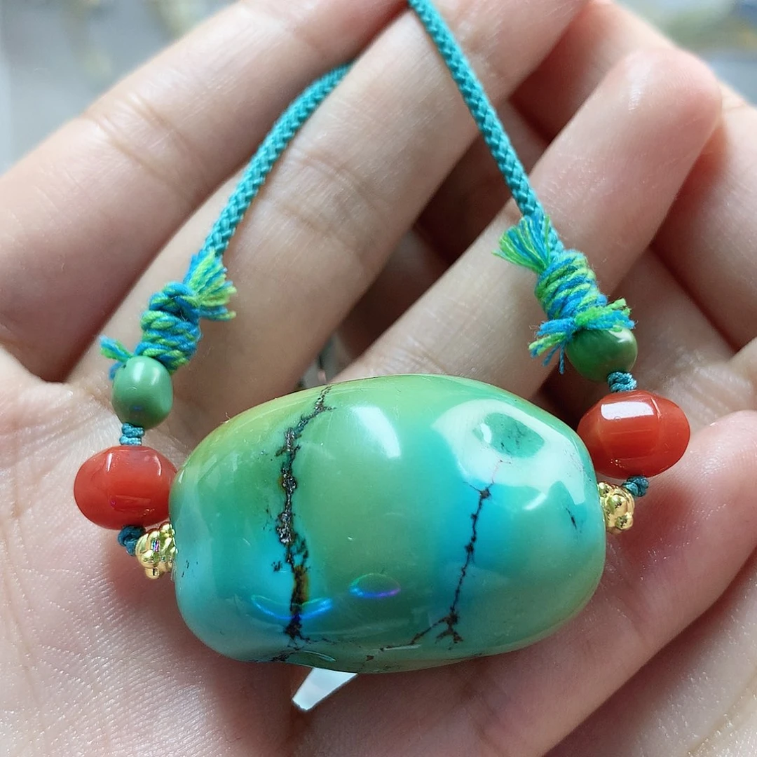 未镶嵌绿松石珠宝奇石