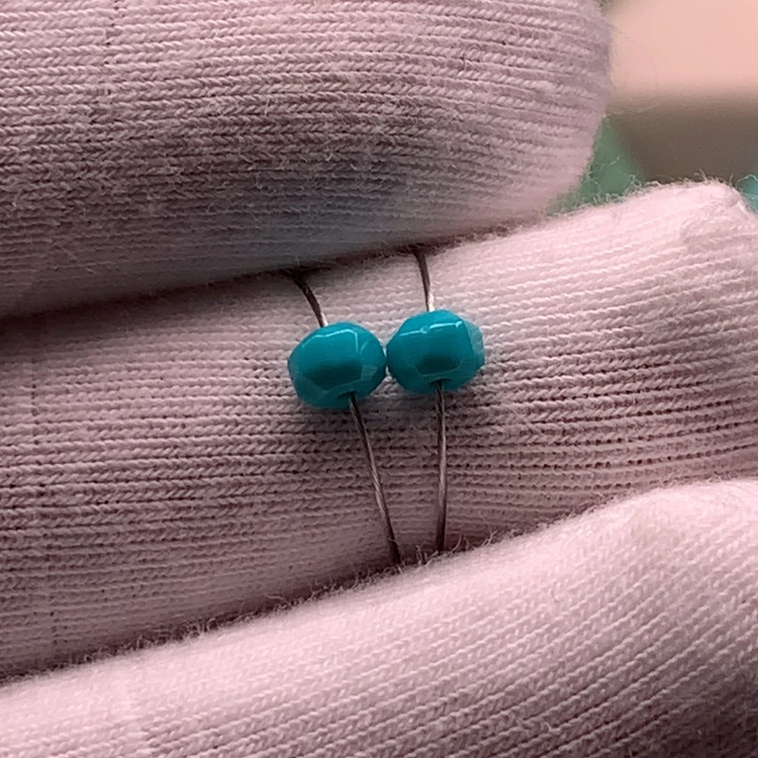 老***爷绿松石未镶嵌颈饰