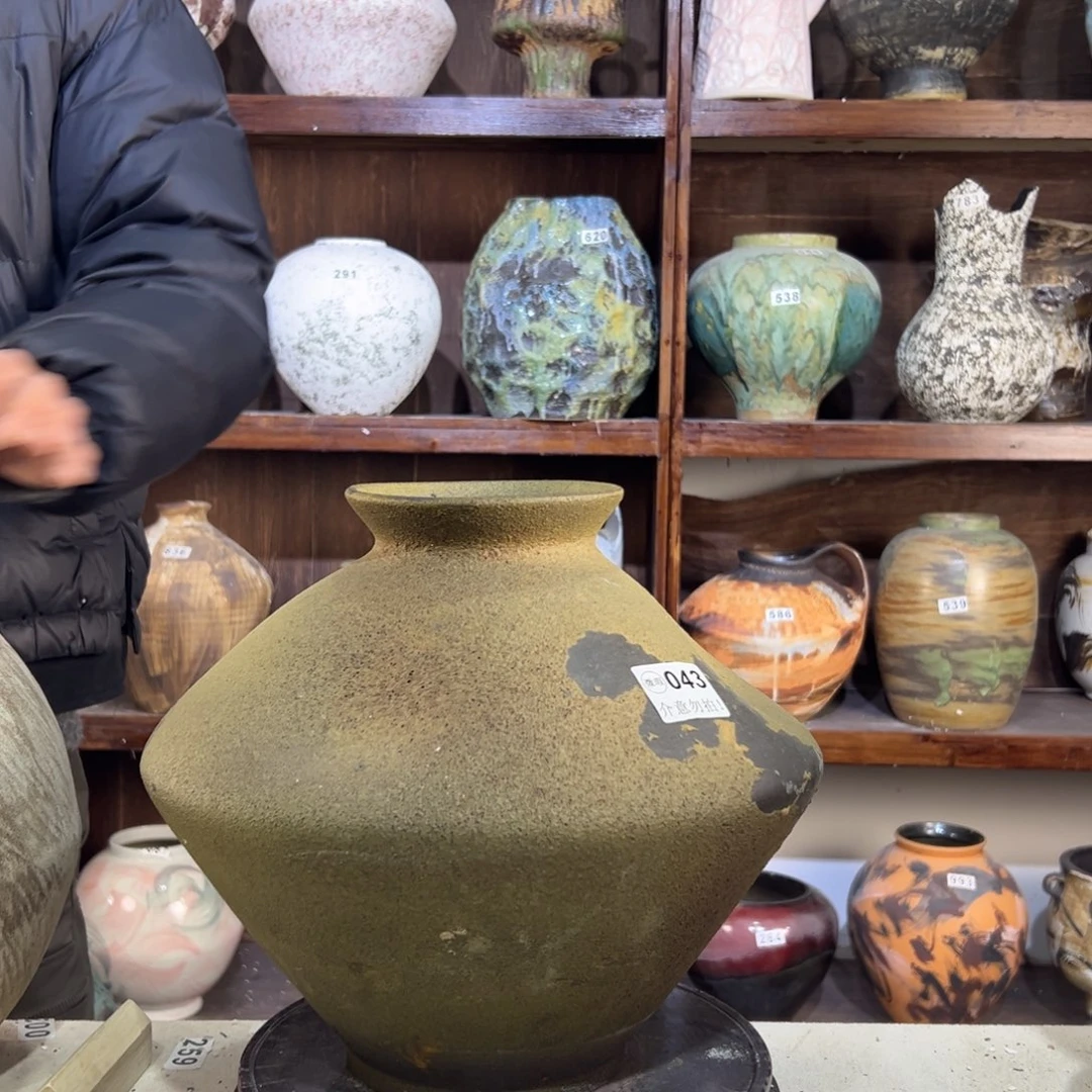 摆件43花钱请，现在打孔的人