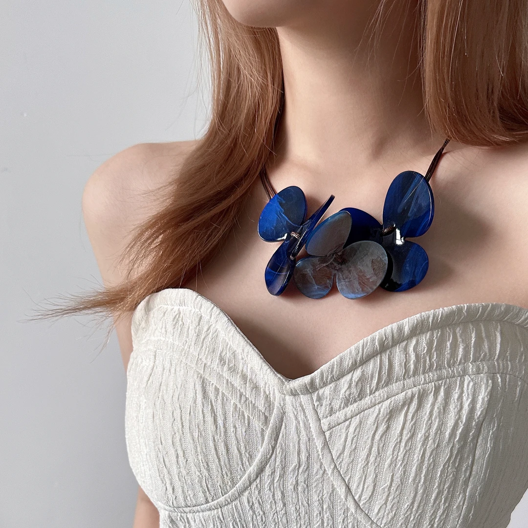 非金属皮质项链 X5674-1时尚百搭精致轻奢优雅小众设计感花瓣项链