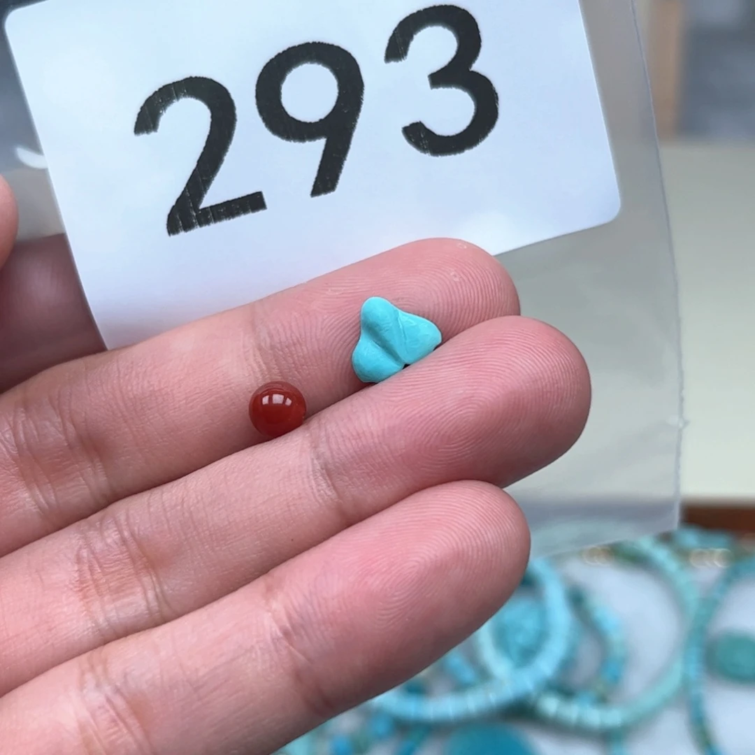 南红玛瑙未镶嵌珠宝奇石