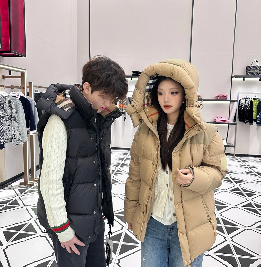 【KK】带防伪水印冬季新可拆卸袖帽情侣款水变绒外套 W5007