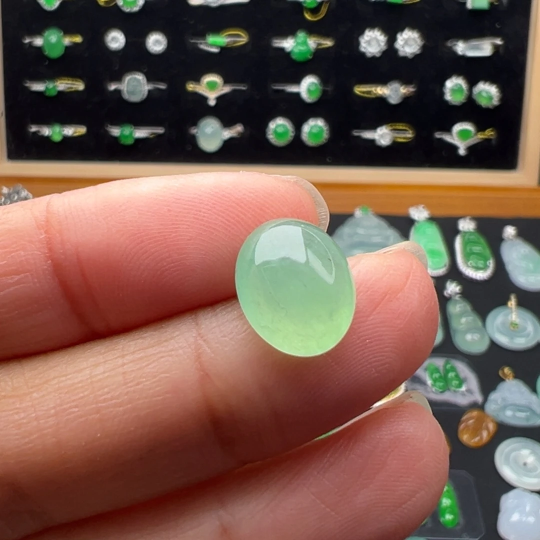 翡翠未镶嵌颈饰蛋11.8