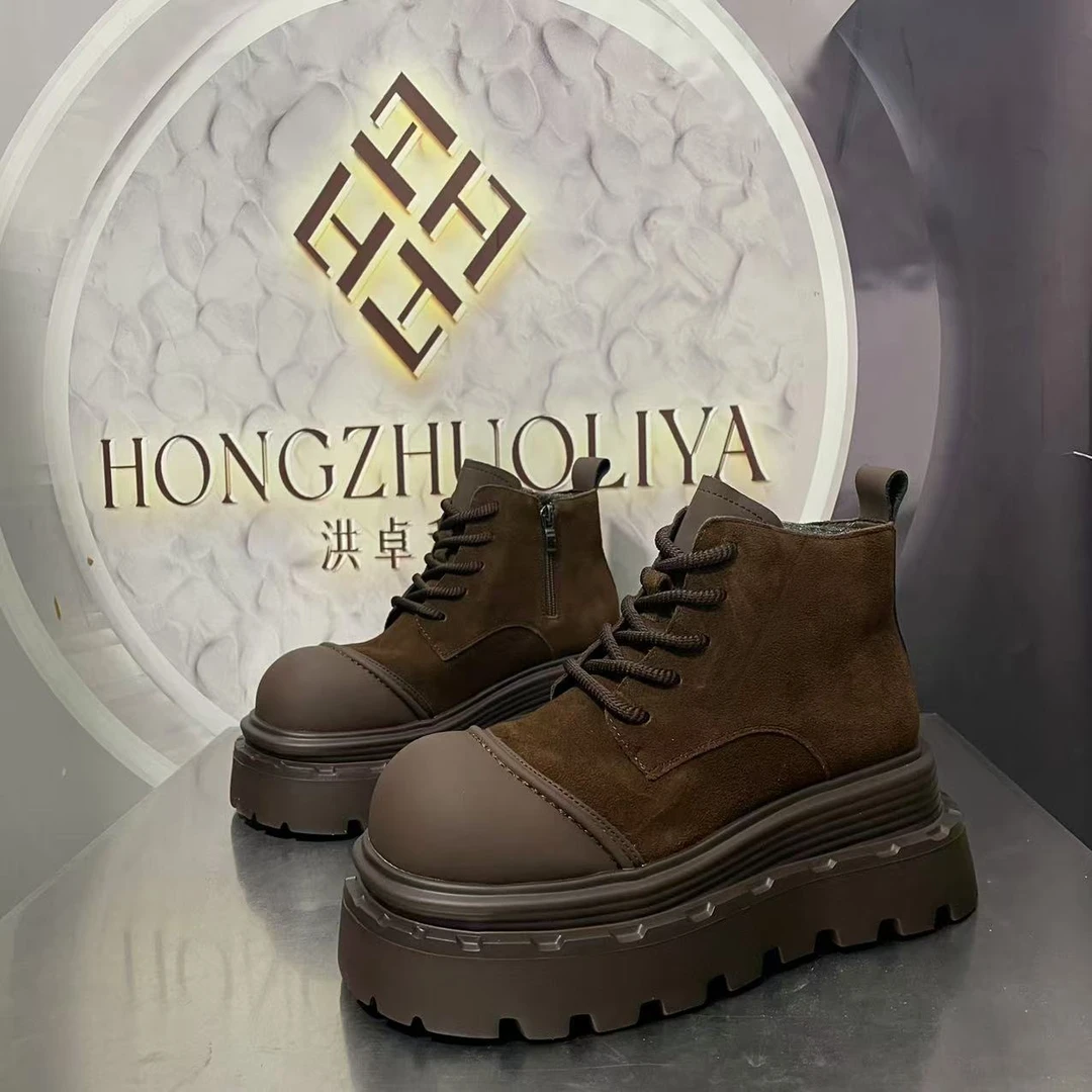 2728新款2024单里精品百搭潮流马丁靴中筒烟筒黑色女士春秋